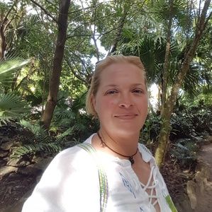 Meet your Posher, Melody